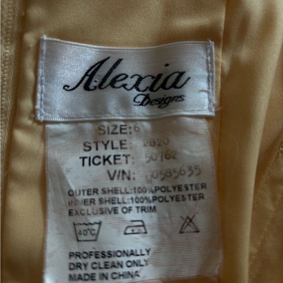 ALEXIA DESIGNS Yellow Long Ruched Strapless Tafetta Prom Formal Dress Small/6 - Picture 3 of 7